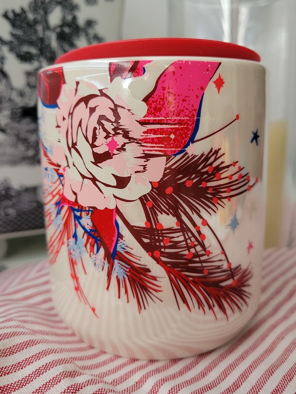 Starbucks Red and Pink Holiday Travel Mug